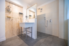 12_-Badezimmer-1