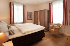 07-Schlafzimmer