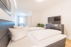 10-Schlafzimmer_links